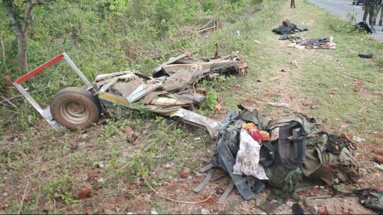 Chhattisgarh Naxal Attack: FIR on 12 including attack mastermind Naxalite leader Jagdish Sodhi in dantewada