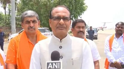 MP News: HUT आतंकी हिंदू लड़कियों को कन्वर्ट कर मुस्लिम बना रहे, CM बोले- MP में केरल स्टोरी नहीं बनने देंगे MP News: HUT terrorists were converting Hindu girls and making them Muslims, CM said – will not allow Kerala s