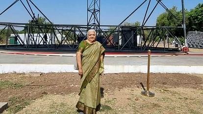 Mann Ki Baat 100 Episode: पद्मश्री जनक पलटा कल राजभवन आमंत्रित, सोलर के फायदे बताएंगी Mann Ki Baat 100 Episode story social work janak palta
