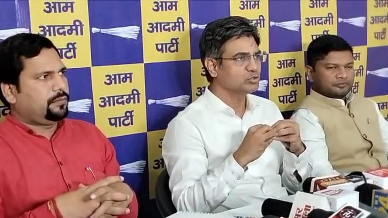 AAP Leader Dr. Sandeep Pathak targeted bhupesh government on Naxal attack in raipur