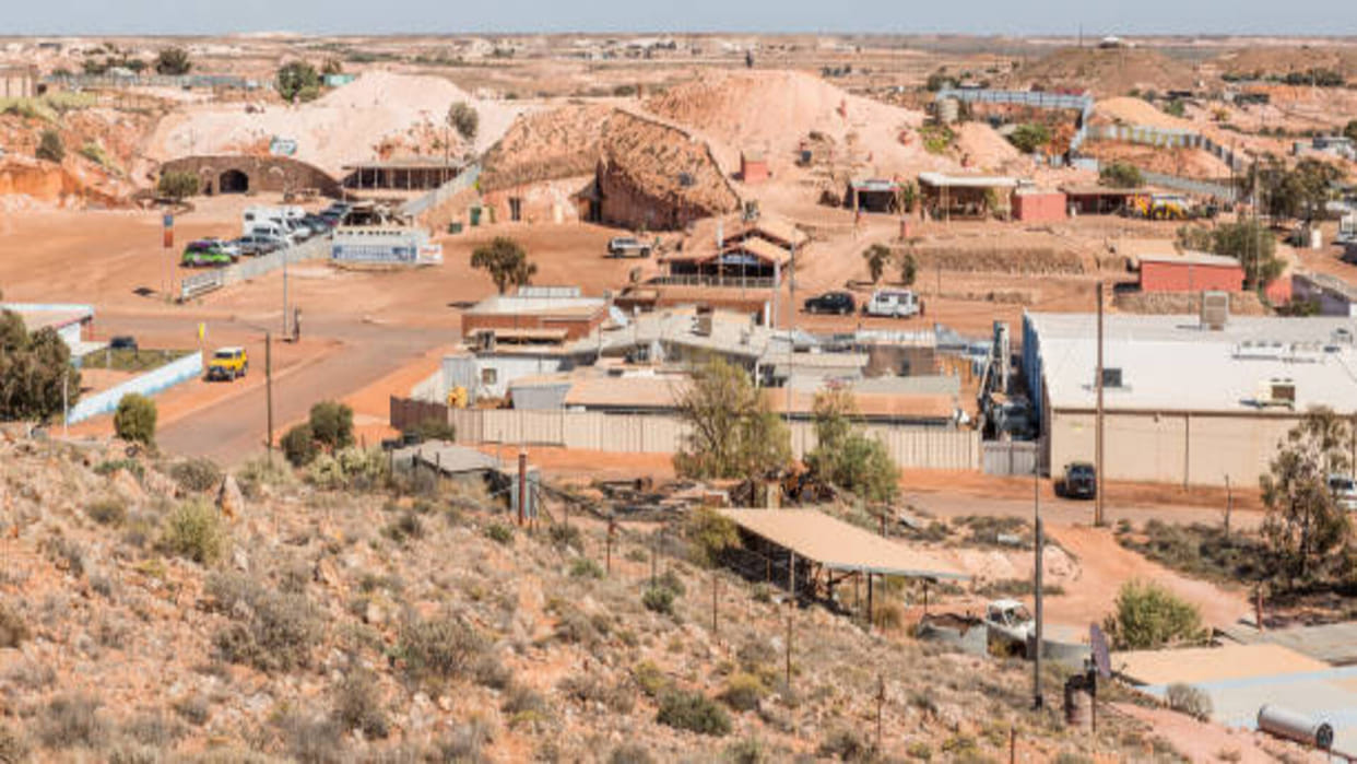 Coober Pedy City Is Situated Under Ground Dessert Know Full Details in Hindi