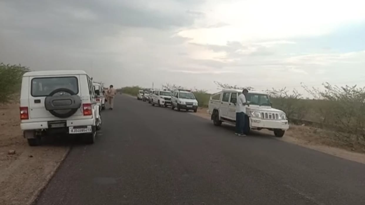 Miscreants fired on police in Barmer caught a smuggler in retaliation