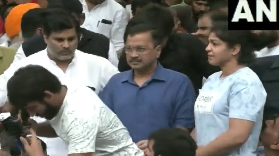 Delhi CM Arvind Kejriwal to Visit Jantar Mantar Today to Support Indian Wrestlers Protest against WFI Chief