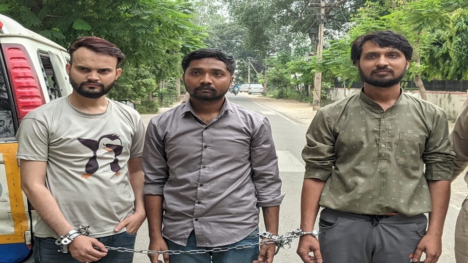 Three arrested for getting government jobs by posing as RAW agents