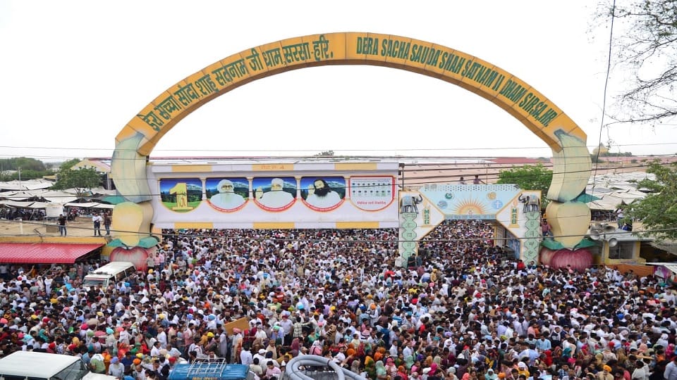 Foundation Day celebrated at Dera Sacha Sauda in Sirsa