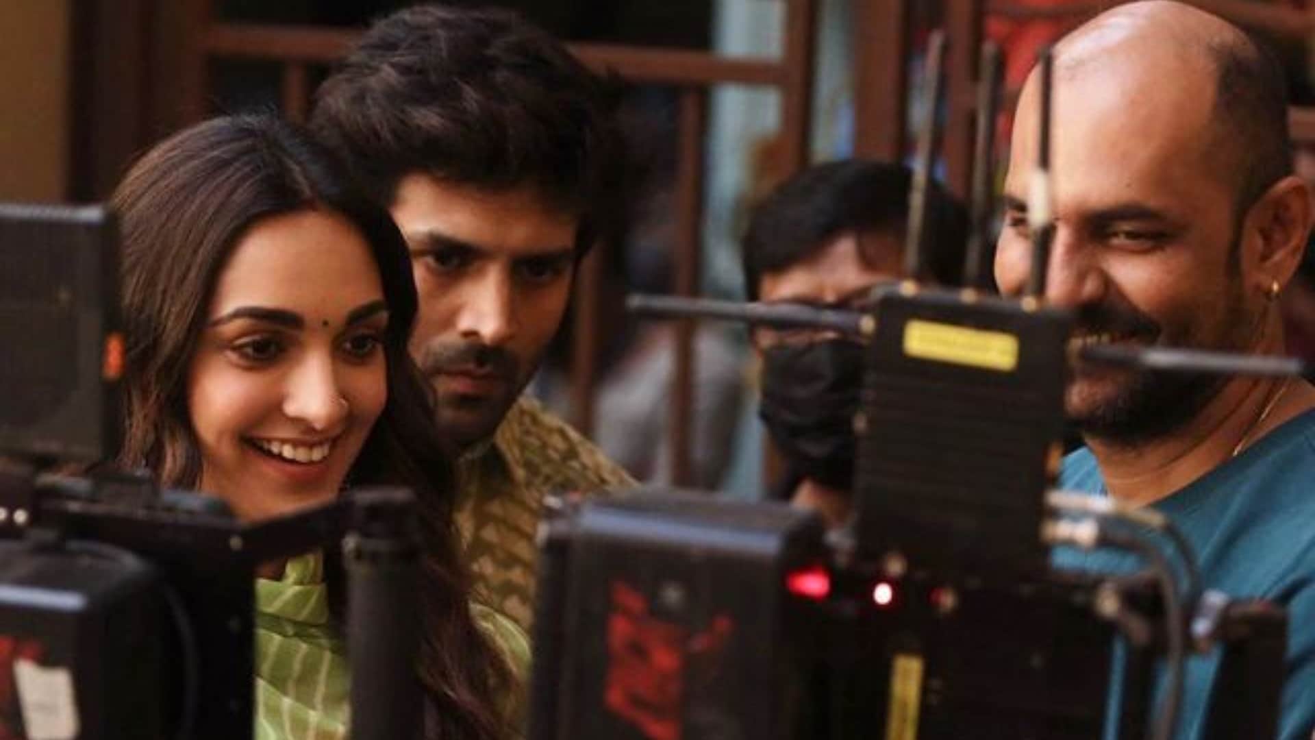 Kiara advani announces Satyaprem Ki Katha wrap with Kartik Aaryan share first glimpse of her character in film