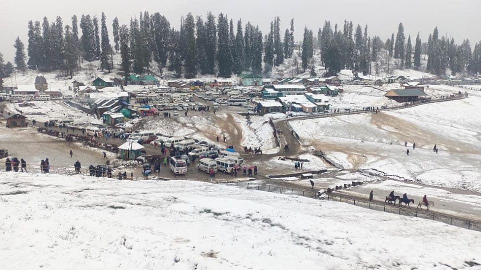 Jammu and Kashmir: Snowfall on the mountains, rain in the plains, heavy rain expected in most areas on May 2