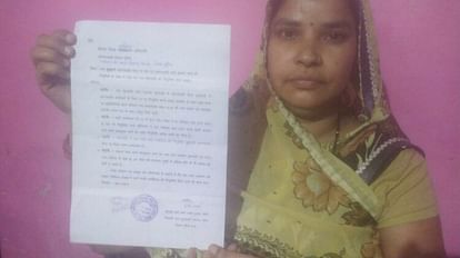 Allegations of fake appointment of Anganwadi worker on women and child development officials in Morena