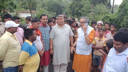 Bihar :आफत की आंधी-बारिश; बेगूसराय और सहरसा में बच्चा समेत चार की मौत -  Bihar: Storm-rain Of Disaster; Four Including Child Died In Begusarai And  Saharsa - Amar Ujala Hindi News Live