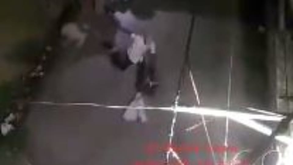 two accused arrested who brutally beaten the girl in lakhimpur kheri
