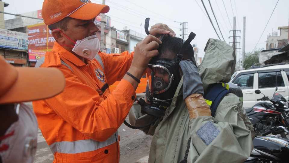 Officers reached spot four hours after the gas leak in Ludhiana