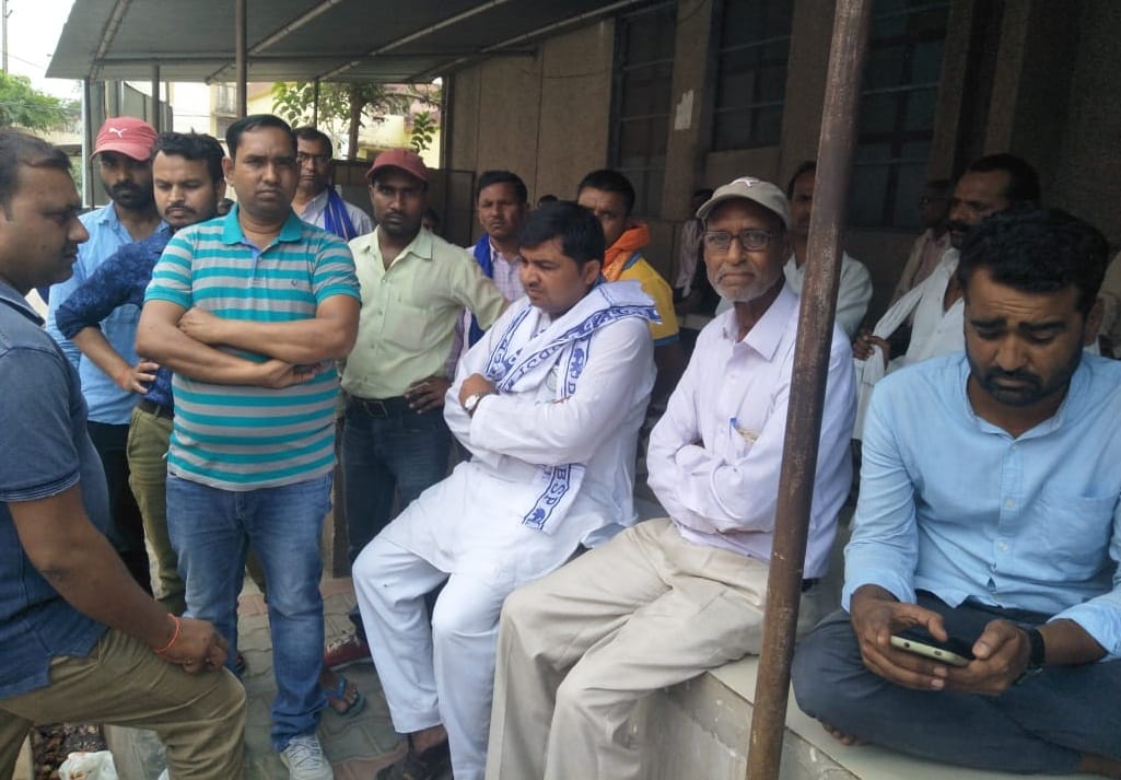 Young man stabbed to death in Chitrakoot, bloody body found in bushes, report filed on unknown