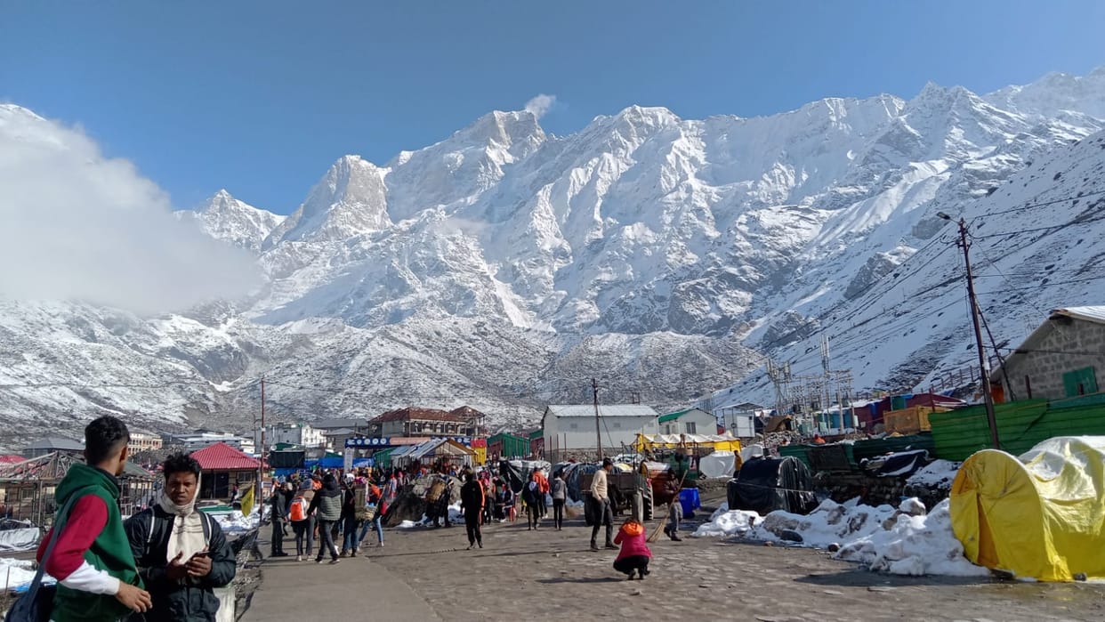 Chardham yatra 2023 passengers Number reaching Badri-Kedar crossed 1.25 lakh health checkup of 46 thousand