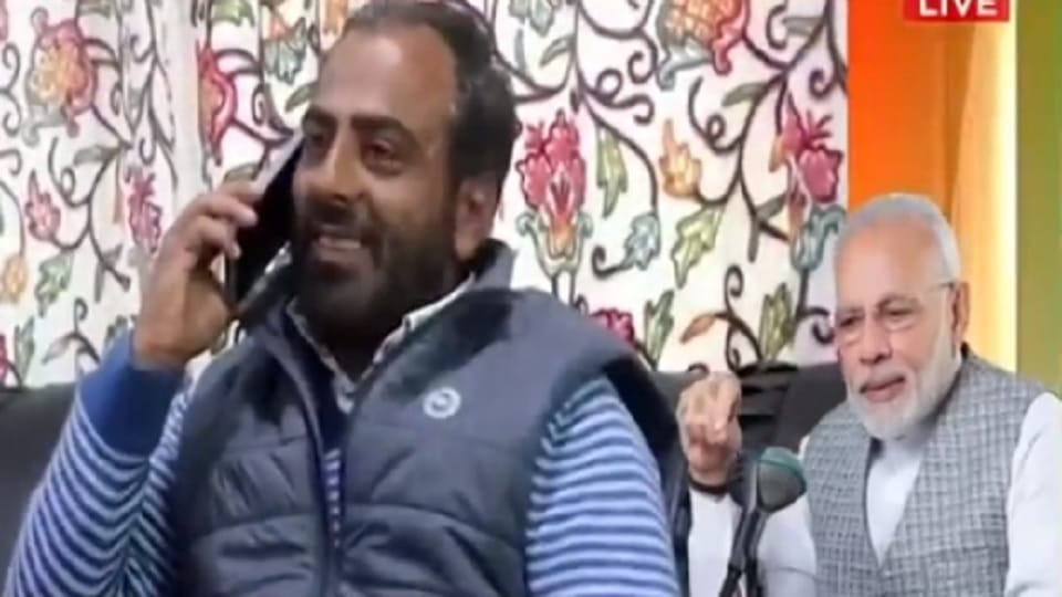 Mann Ki Baat: PM Modi spoke to Kashmir Manzoor Ahmed in Mann Ki Baat, asked how pencil-slate work was going