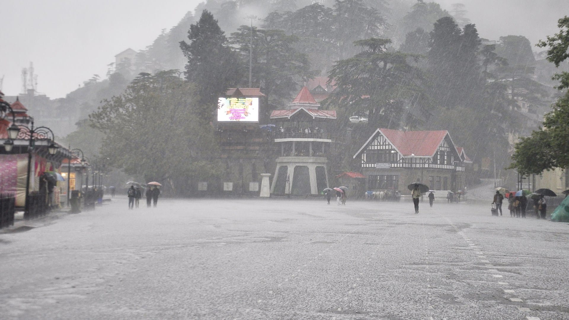 Himachal: Heavy rains in Shimla after 17 years and maximum temperature in April recorded lowest in 10 years