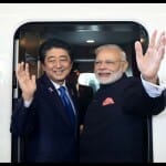 अब रेल मंत्रालय का कहना है कि यह 2027 तक ही पूर्ण हो पाएगी।
