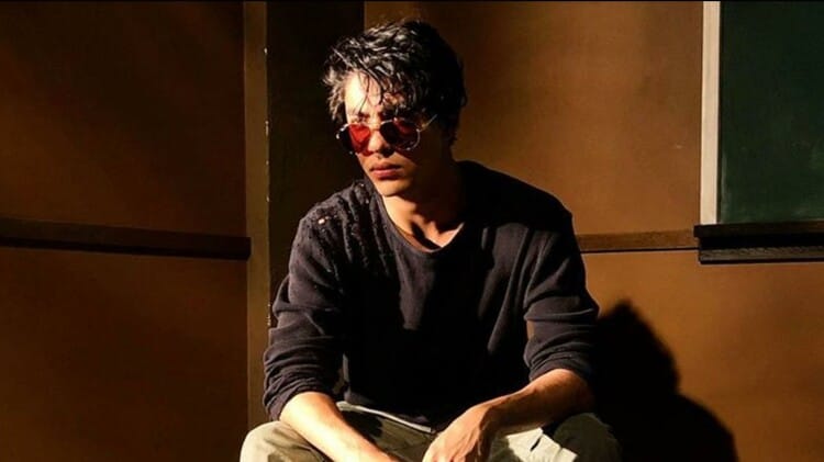 Jawan Actor Shah Rukh Khan and Karan Johar to come Together Again SRK son Aryan Khan will also join them