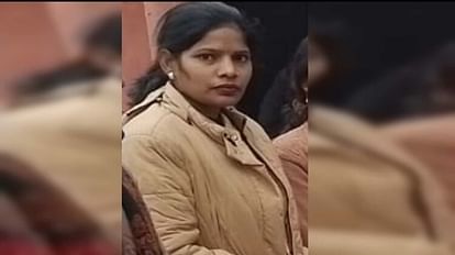 Kushinagar News: आवास में पंखे से लटका मिला एएनएम का शव, आत्महत्या की आशंका ANM dead body found hanging from fan in house at Kushinagar
