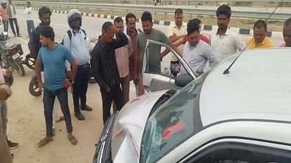 Car rider dies due to collision of unknown vehicle in mirzapur family doubts for murder