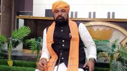 BJP Bihar : प्रदेश भाजपा में महिला समेत सात मोर्चों पर तैनाती, तीन विधान पार्षदों की जिम्मेदार पदों पर एंट्री Bihar BJP president samrat chaudhary announced state presidents of bjp wings and convener, bihar news hindi