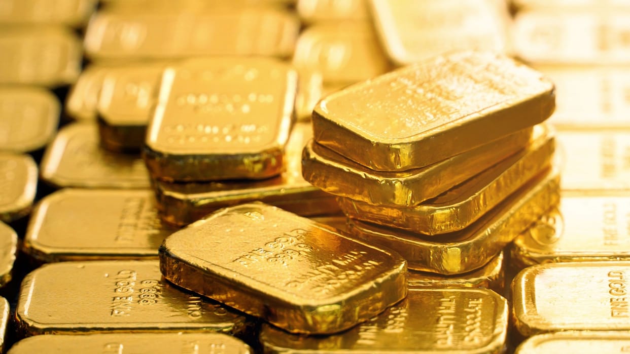 Smuggled gold worth Rs 28 lakh found in bus
