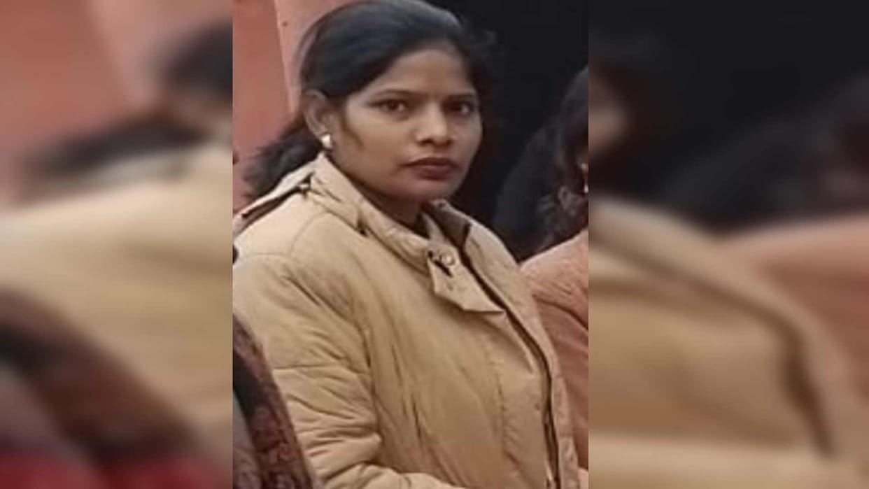 ANM dead body found hanging from fan in house at Kushinagar