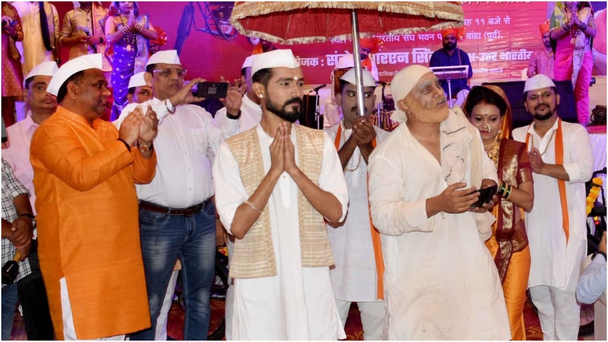 North Indians celebrated Maharashtra Day in Mumbai glimpse of Marathi culture seen in North Indian Union