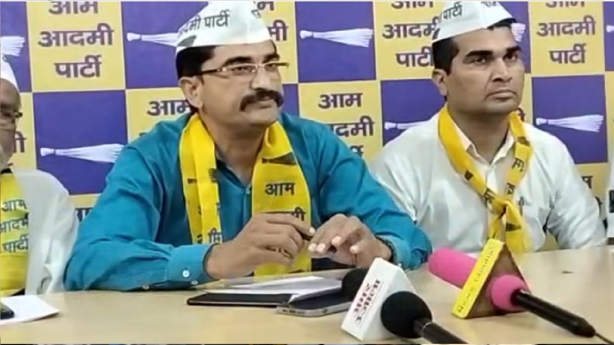 Swami Atmanand School Students failed in large numbers said CG AAP