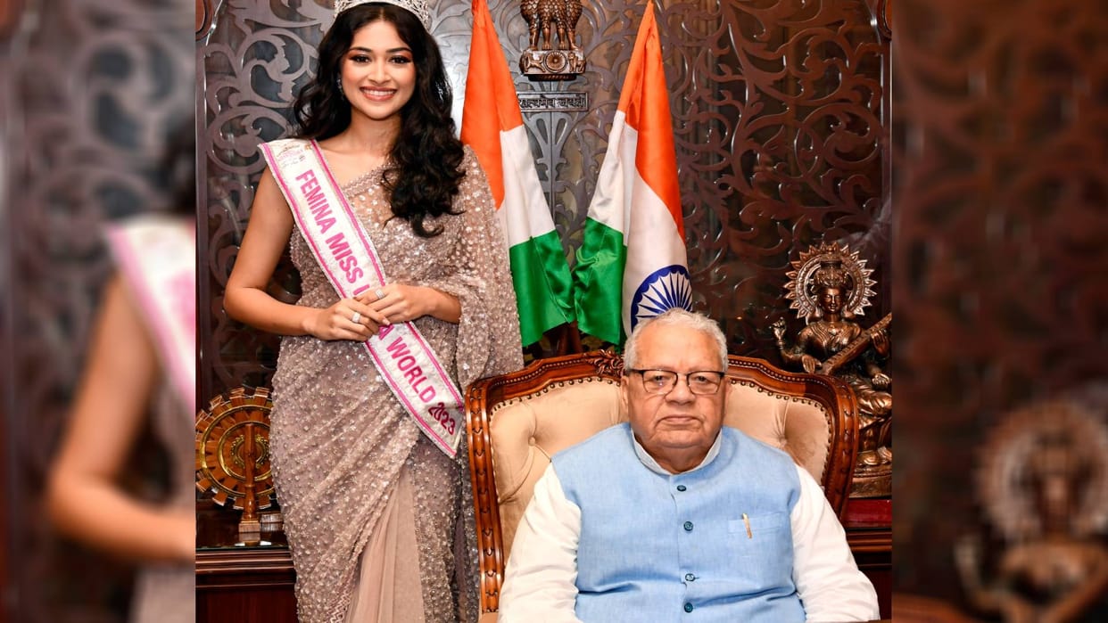Foundation Day program of Gujarat-Maharashtra celebrated at Raj Bhavan in Rajasthan Miss India also met