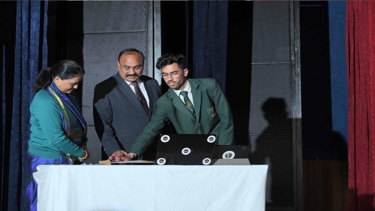 Shayan Abdul made a website, claims employment to 10 thousand in six months