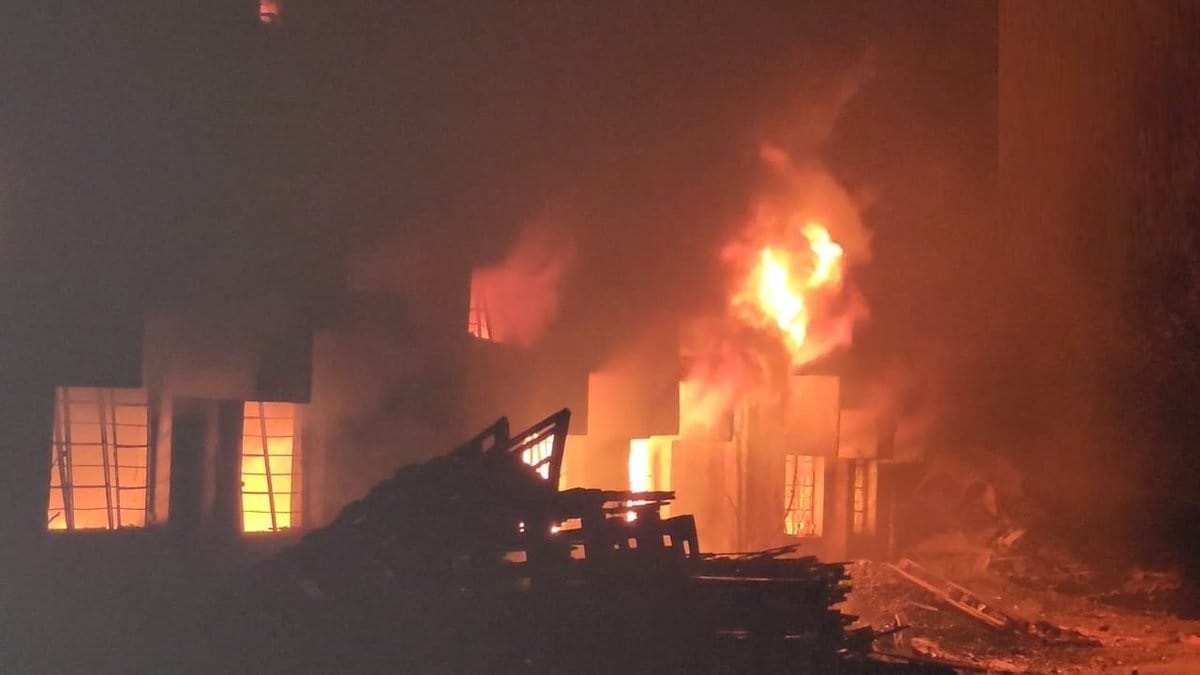 fire broke out in a vehicle manufacturing company, in the Hathiyawal area of Daman