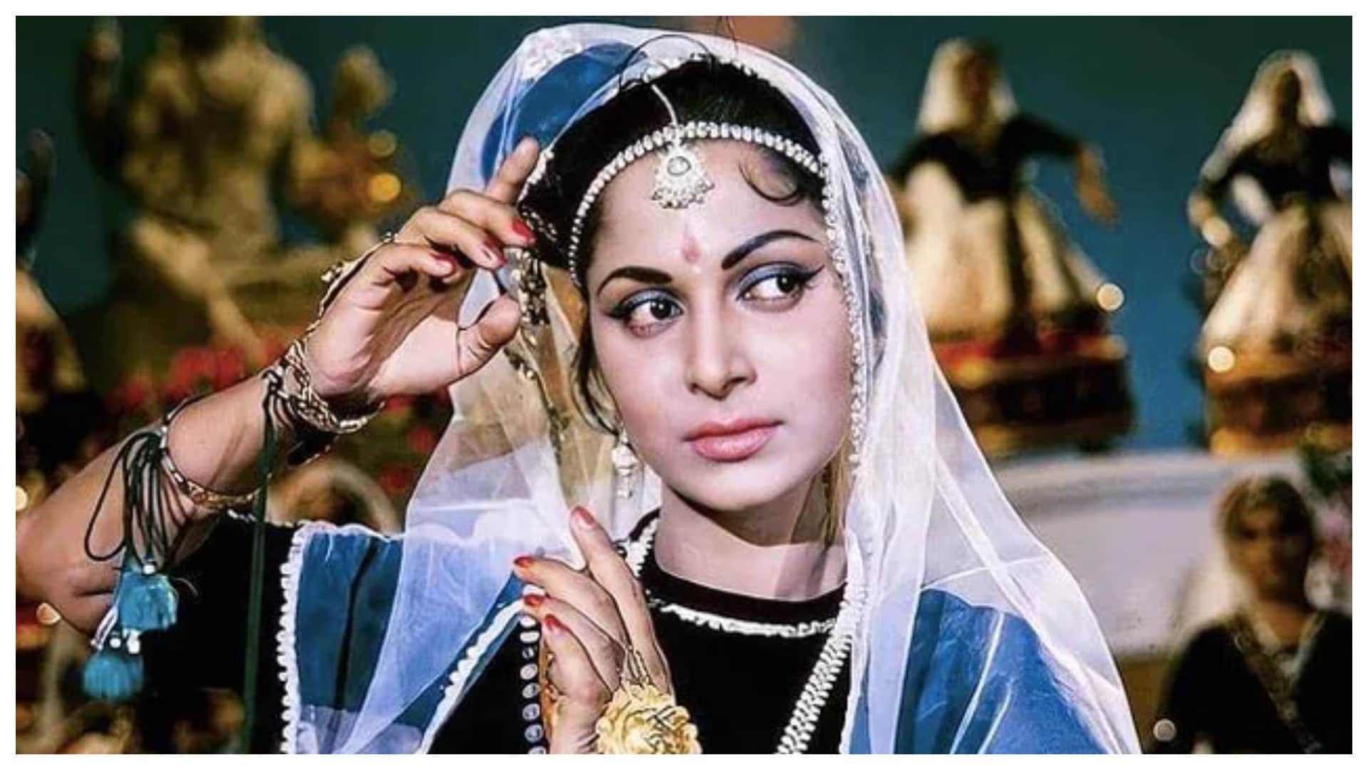 Monday Flashback: When Waheeda Rehman Guru Denied To Teach Her Bharatanatyam due To Being A Muslim Know Detail