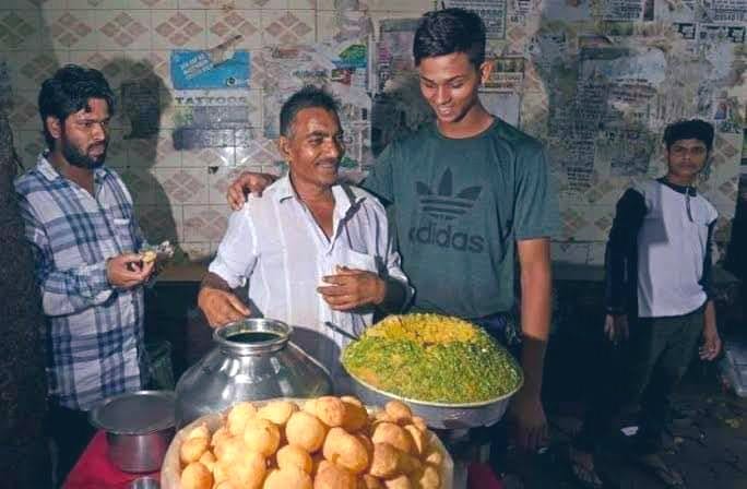 Yashasvi Jaiswal Left home in childhood and sold golgappas now century in IPL 2023