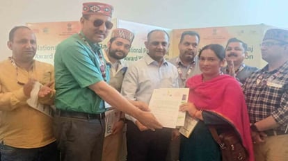 Boong Railchowk Panchayat of former CM Jairam's area first in the state