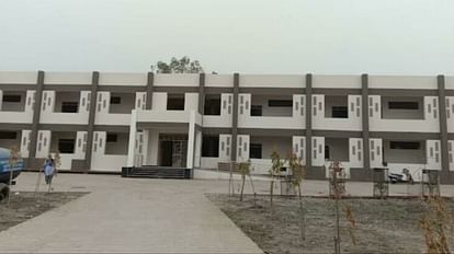 MP News: सीहोर के चंद्रशेखर आजाद स्नातकोत्तर कॉलेज को मिला ए-ग्रेड, उच्च शिक्षा मंत्री ने उपलब्धि पर दी बधाई Chandrashekhar Azad Post Graduate College of Sehore got A-grade, Higher Education Minister congratulated