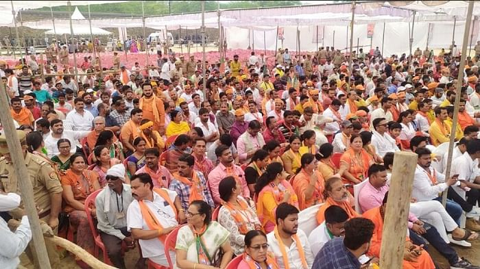 Chief Minister Yogi Adityanath in Prayagraj live news updte in hindi