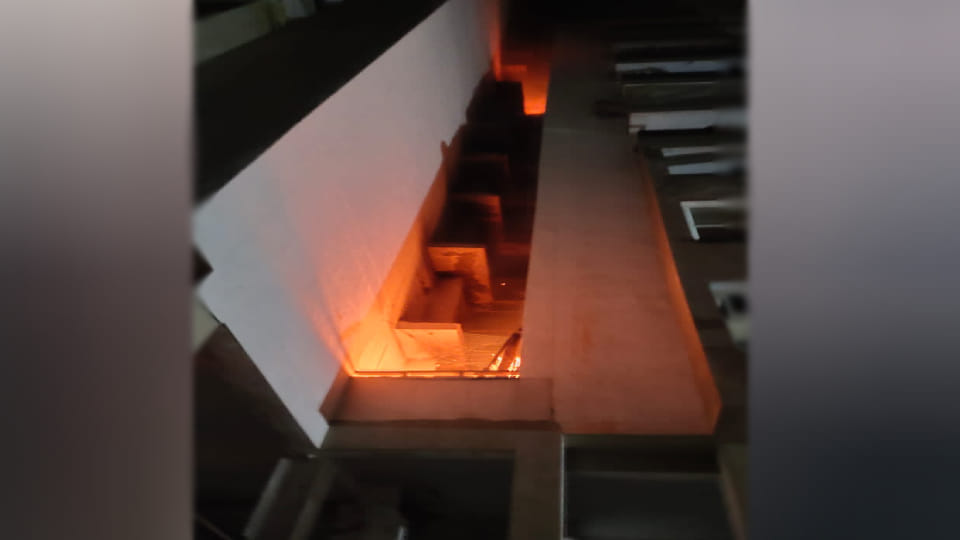 Flats sold without fire NOC in Pushpanjali Heights in Agra