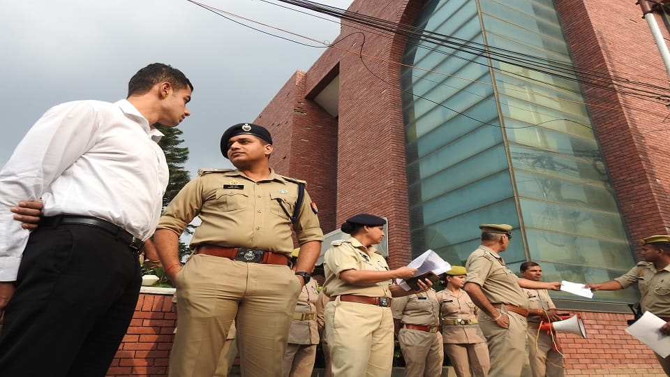 Alliance builders office seized in bareilly