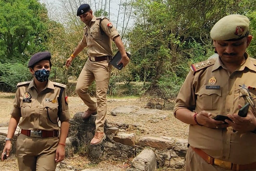Brutality of Devar and Bhabhi in Chitrakoot, brutal murder of husband who became an obstacle in love affair, b