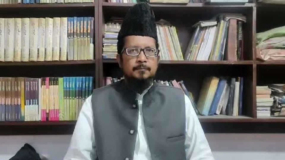 Maulana Shahabuddi targets BJP MLA Rajeshwar Singh over population policy