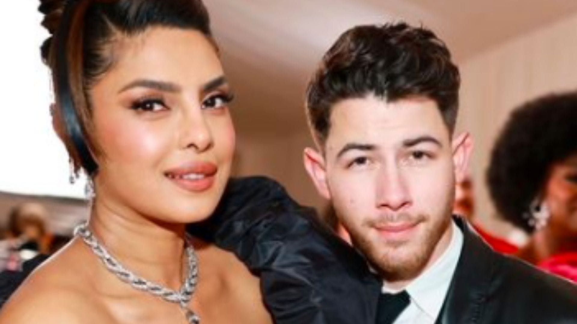 met gala 2023 priyanka chopra diamond nacklace rupees 204 crores to be auctioned reports