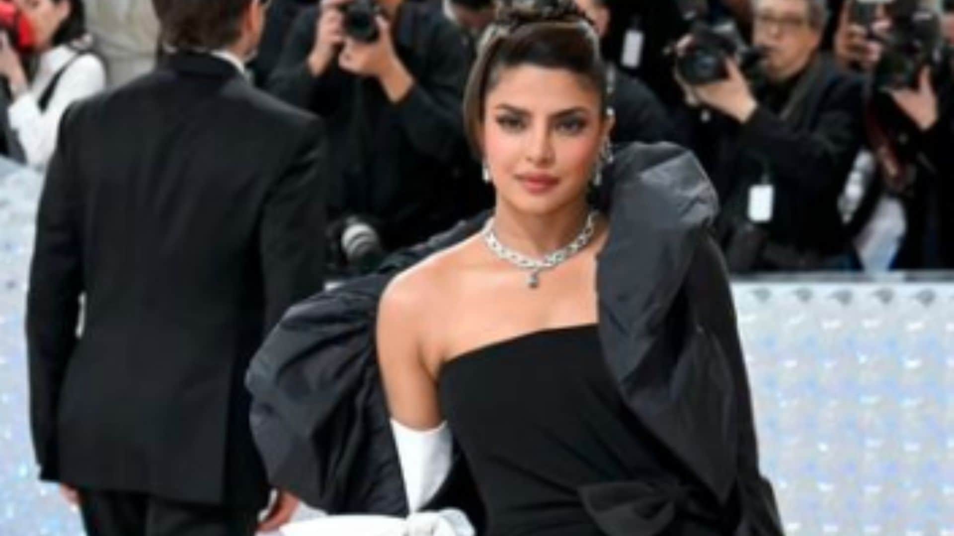 met gala 2023 priyanka chopra diamond nacklace rupees 204 crores to be auctioned reports
