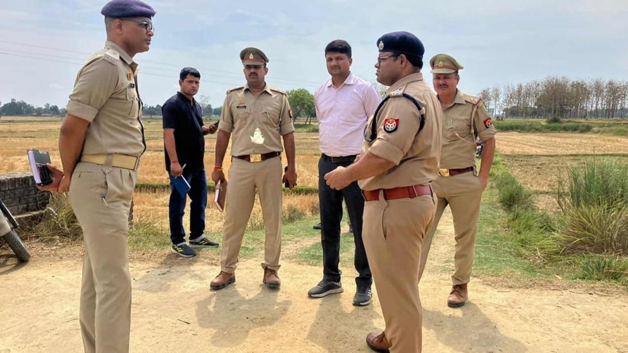 Woman killed by stabbing her face in Siddharthnagar