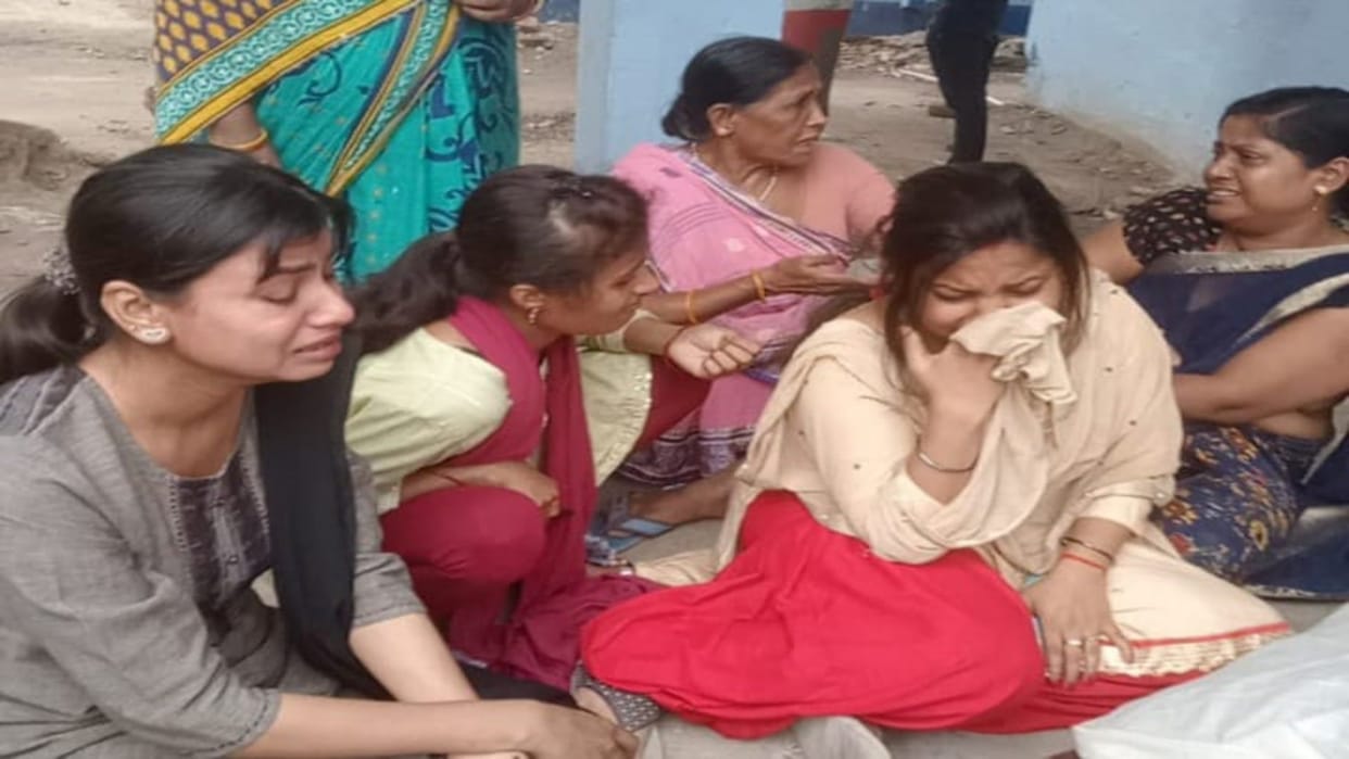 Bus crushed two youths riding bike in Nalanda, one died and another injured, vehicle seized, driver in custody