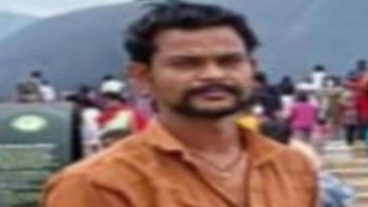 son killed his mother father injured
