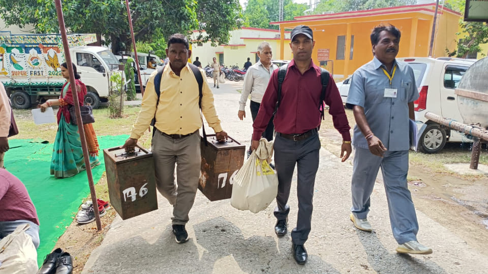 Police has marked eighty two polling places in Mainpuri these will be guarded by CRPF