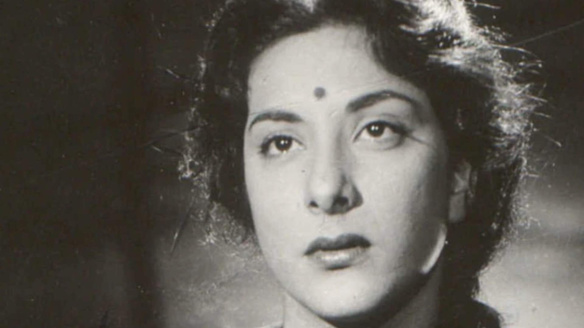 Nargis 42nd death anniversary Sanjay Dutt Priya remember mother with special post