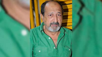 Tinu Anand reveal that madhuri dixit was fired from film as she refused to remove her blouse on camera