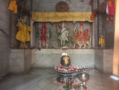 International Sun Day: Konark carpet ancient rare sun statue is in Bhadohi, know its specialty