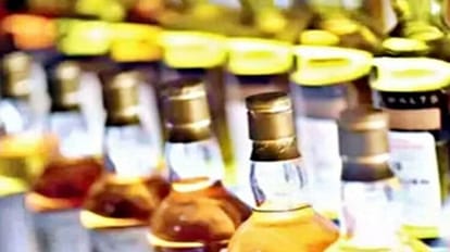 Fatehpur Nikay Chunav: Liquor at night, excellent lunch packets distributed after voting